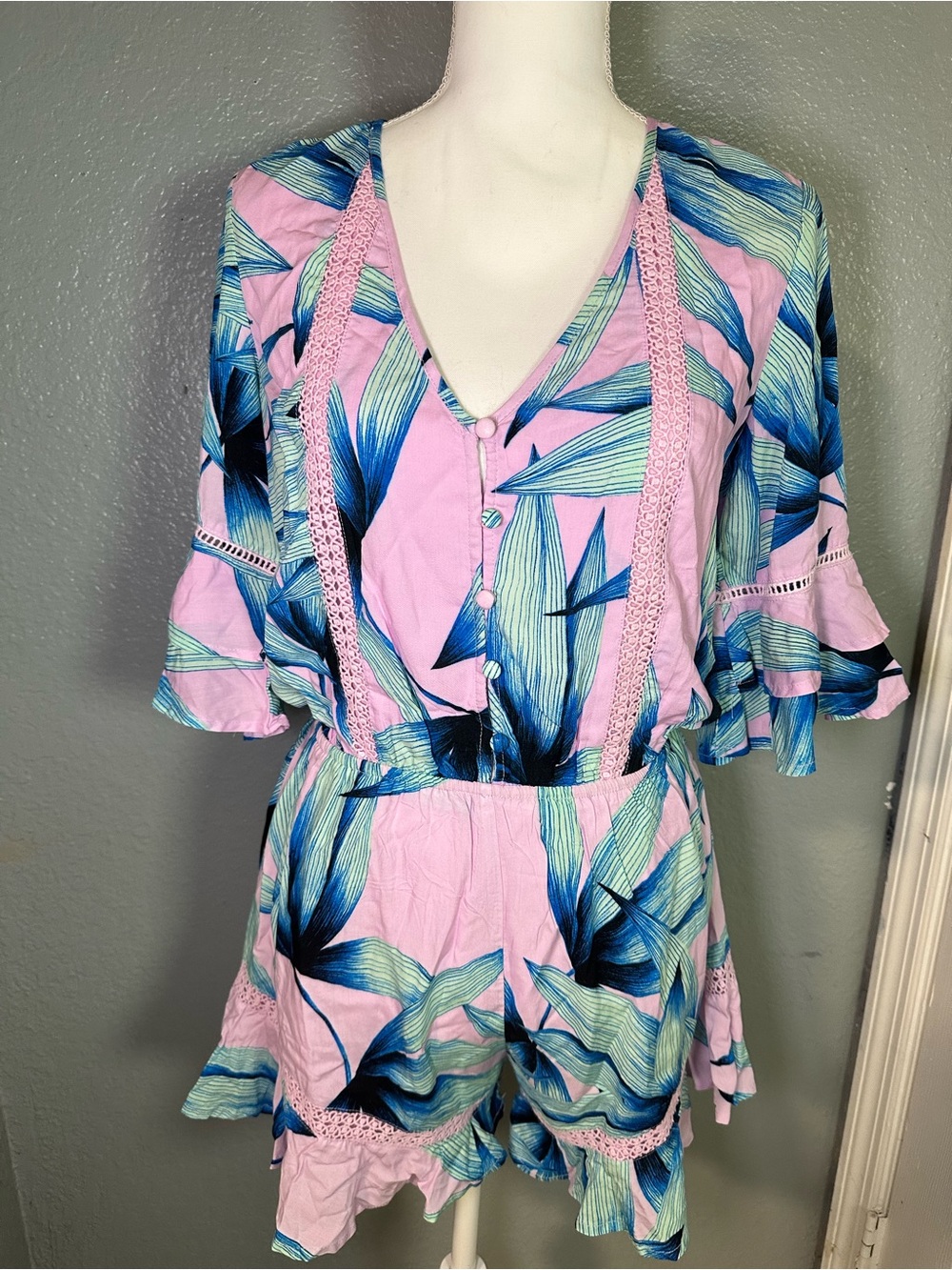 Vici Medium floral Romper
